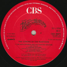 Load image into Gallery viewer, Jeff Wayne – Jeff Wayne's Musical Version Of The War Of The Worlds