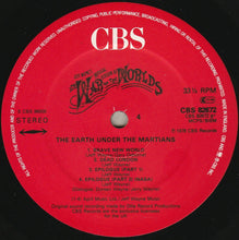 Load image into Gallery viewer, Jeff Wayne – Jeff Wayne's Musical Version Of The War Of The Worlds