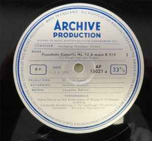 Load image into Gallery viewer, Wolfgang Amadeus Mozart – Heinz Scholz, Camerata Academica Salzburg, Bernhard Paumgartner - Pianoforte Concerto No. 12 In A Major K.414 (10", Mono)