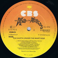 Load image into Gallery viewer, Jeff Wayne – Jeff Wayne's Musical Version Of The War Of The Worlds