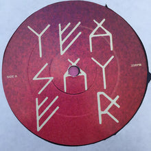 Load image into Gallery viewer, YEASAYER - ODD BLOOD ( 12&quot; RECORD )