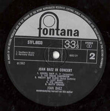 Load image into Gallery viewer, Joan Baez – In Concert