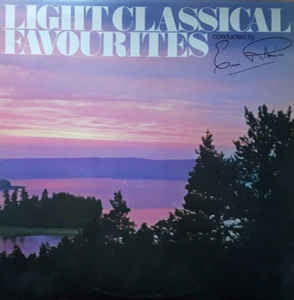 The New Symphony Orchestra Of London Conducted By Eric Robinson (5) ‎– Light Classical Favourites