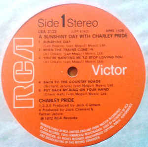 Charley Pride ‎– A Sunshiny Day With Charley Pride