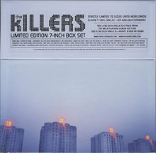 Load image into Gallery viewer, The Killers – Hot Fuss (Limited Edition 7-Inch Box Set)