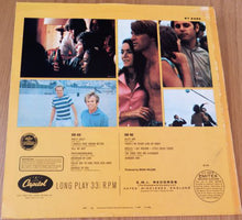 Load image into Gallery viewer, The Beach Boys ‎– Beach Boys&#39; Party!