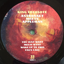 Load image into Gallery viewer, KING CREOSOTE - ASTRONAUT MEETS APPLEMAN ( 12&quot; RECORD )